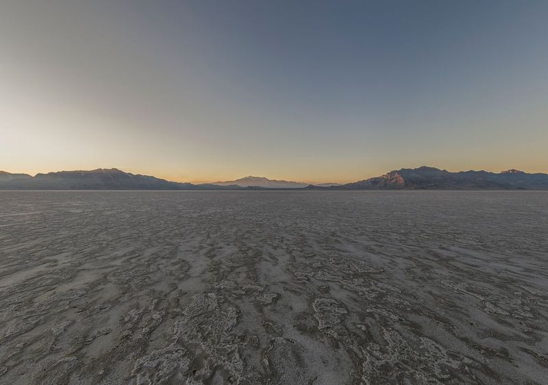 Utah, USA: Majestic Mountains under a Clear Sky HDRi Maps and Backplates
